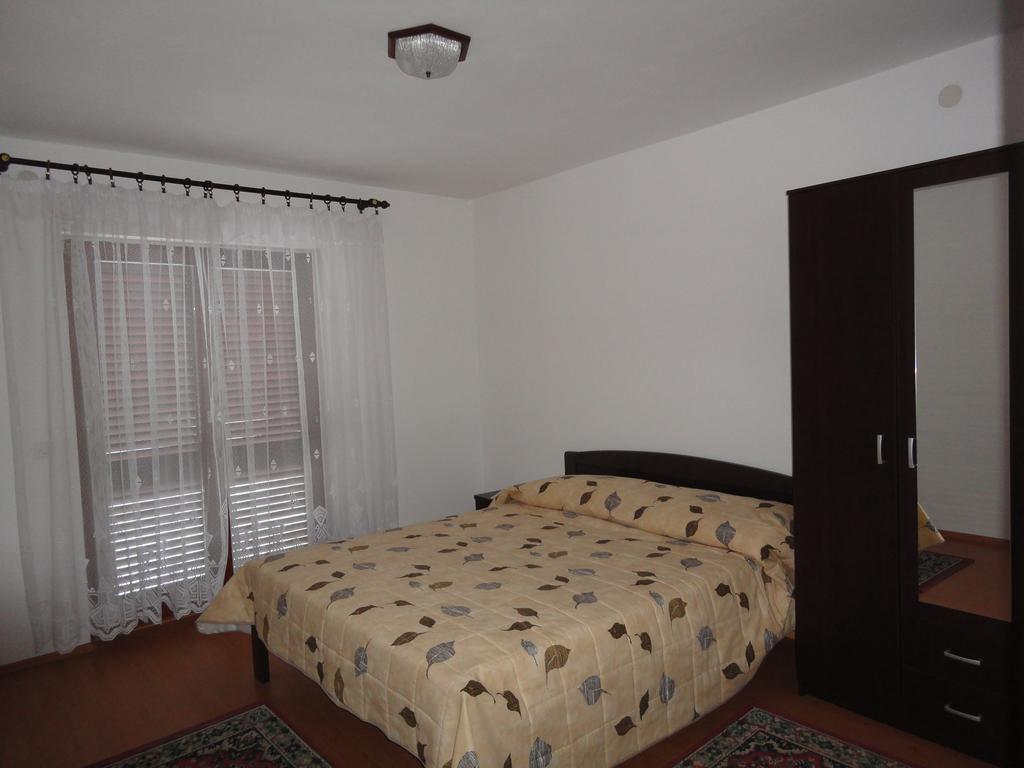 Apartments Jadranka PUY 외부 사진