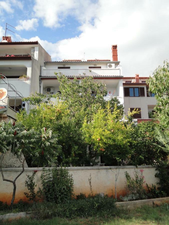 Apartments Jadranka PUY 외부 사진